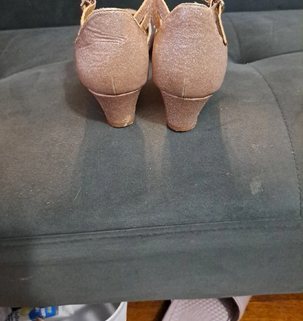 Gold Spakling Girls Shoes Size 3